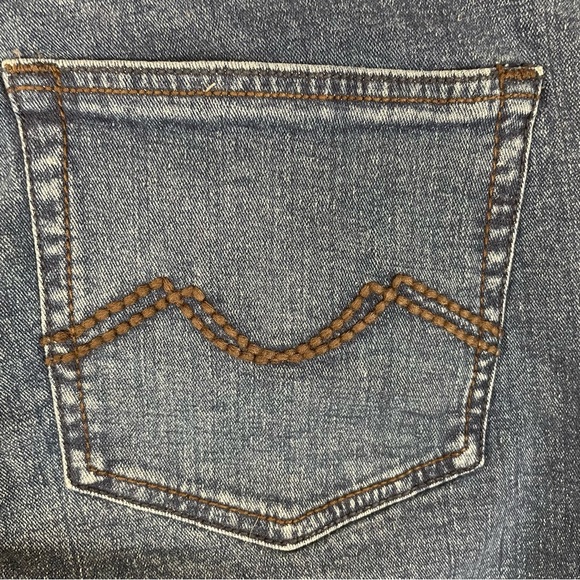 Urban Star Medium Wash Straight Leg Denim Jeans Unisex Size 32x30 - Picture 5 of 10